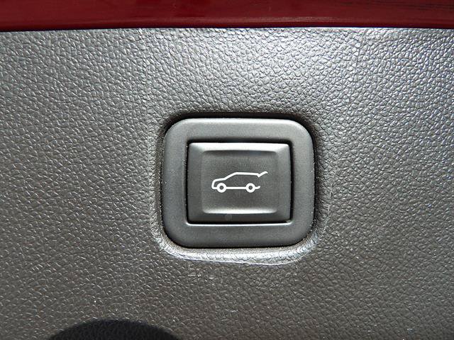 Certified 2023 Chevrolet Blazer RS w/ Enhanced Convenience Package AWD/4WD image 34