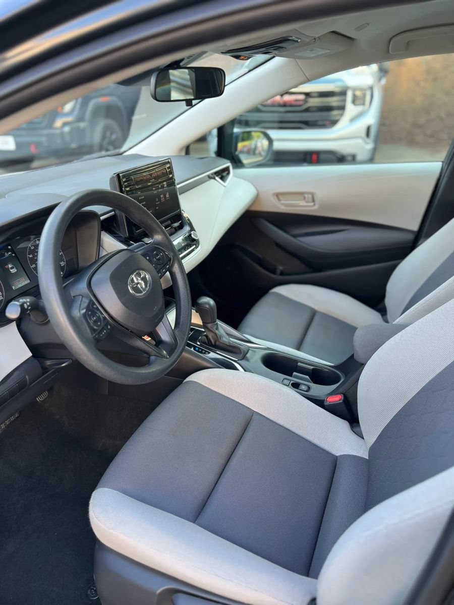 Used 2024 Toyota Corolla LE FWD image 12