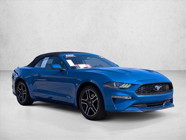 Used 2020 Ford Mustang Premium image 3