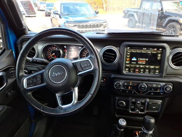 Certified 2022 Jeep Gladiator Overland w/ Cold Weather Group image 10