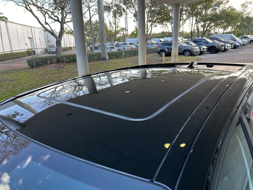 Used 2024 Jeep Wagoneer Launch Edition image 19