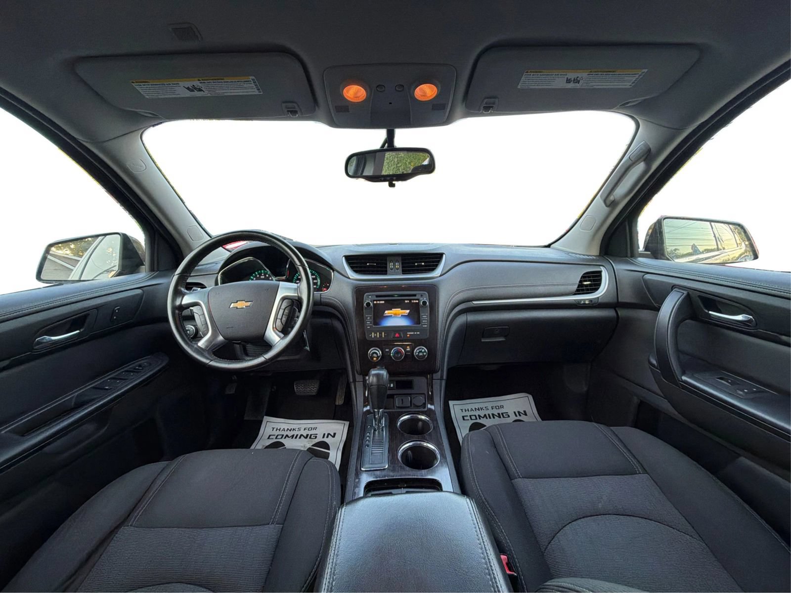 Used 2015 Chevrolet Traverse LT FWD image 25