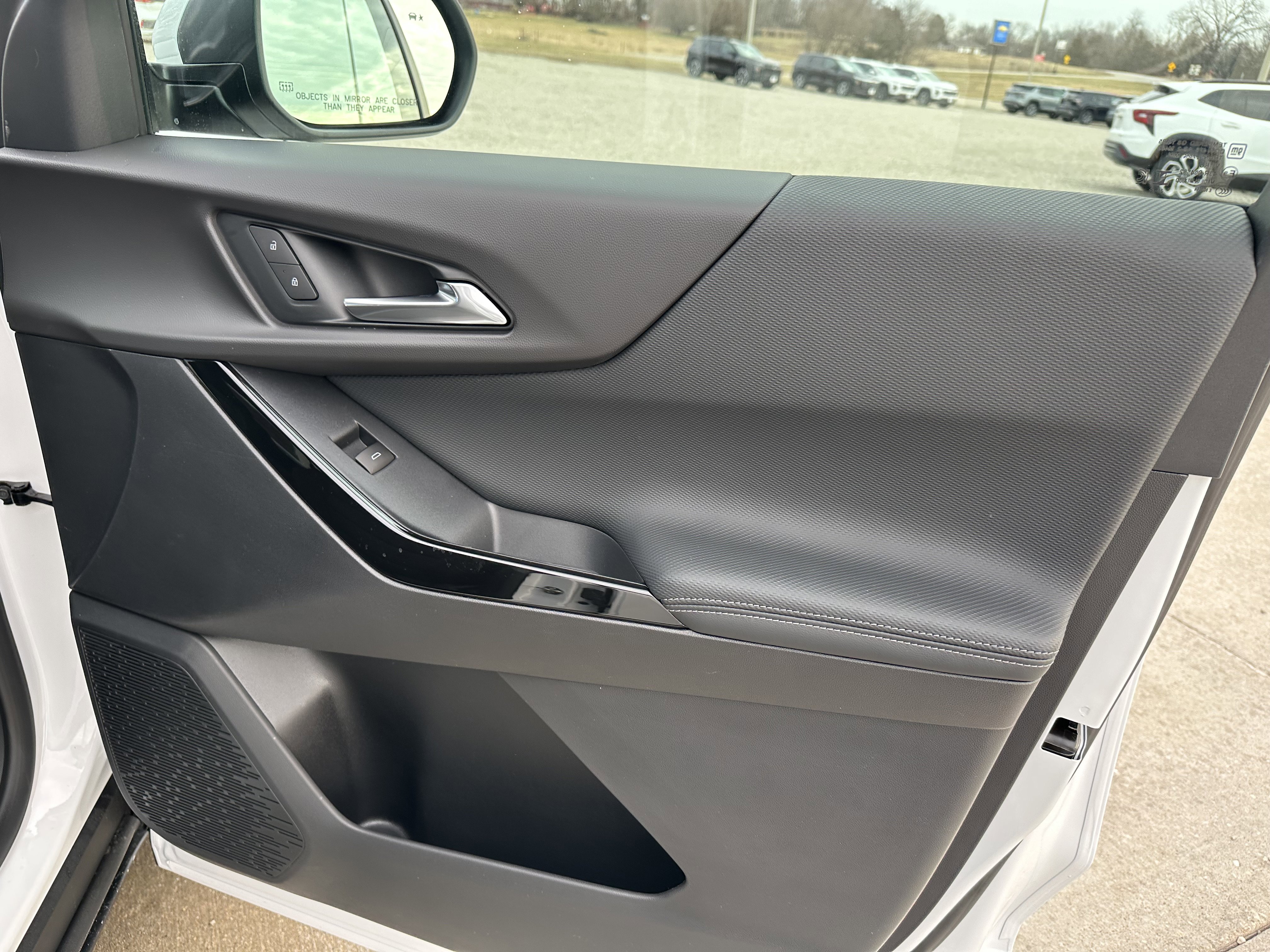 New 2026 Chevrolet Equinox LT image 27