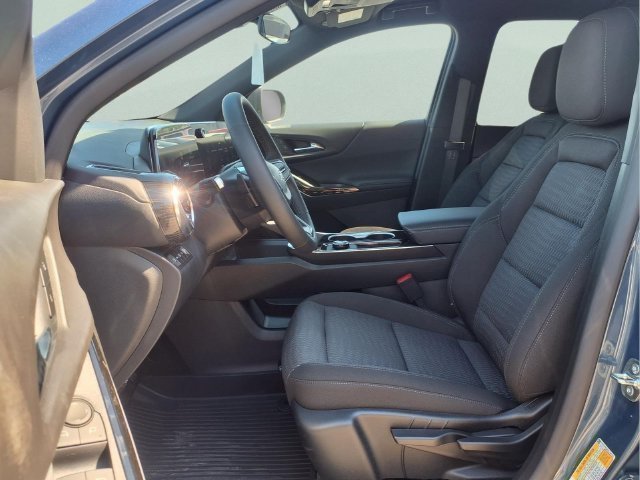 New 2027 Chevrolet Equinox LT w/ Midnight Edition AWD/4WD image 14