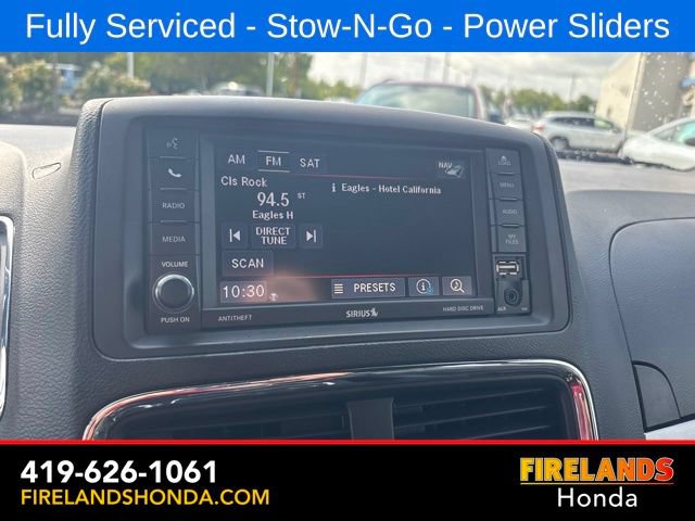Used 2017 Dodge Grand Caravan GT FWD image 18