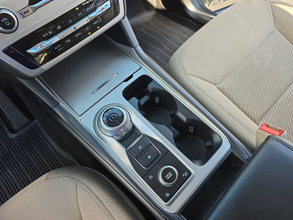 Used 2022 Ford Explorer XLT AWD/4WD image 27