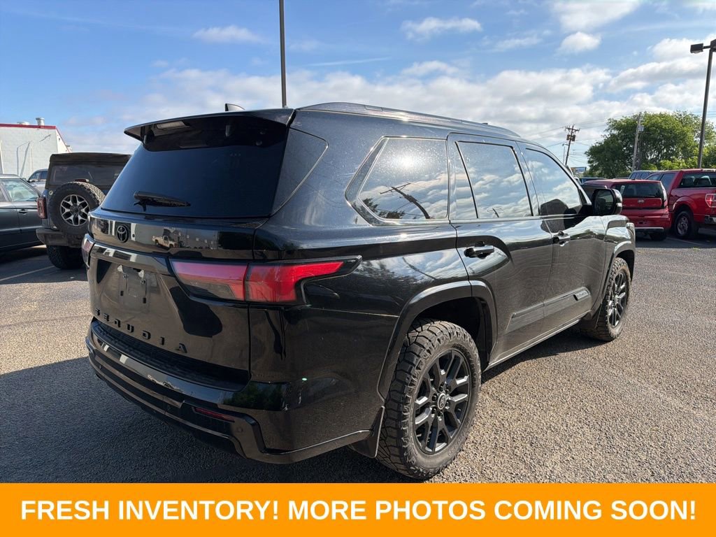 Used 2024 Toyota Sequoia Platinum image 7