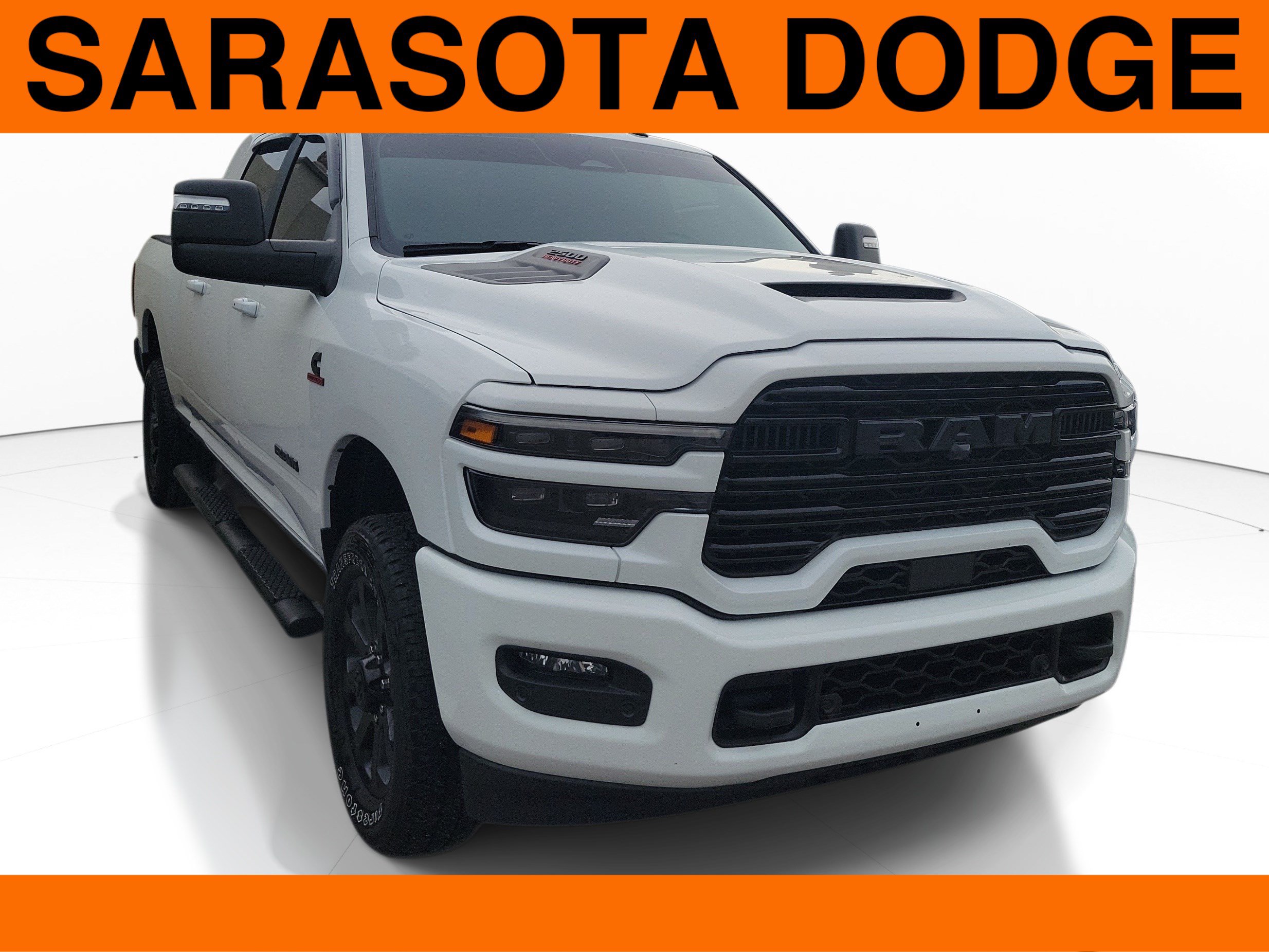 Used 2025 RAM 2500 Laramie w/ Night Edition AWD/4WD image 1