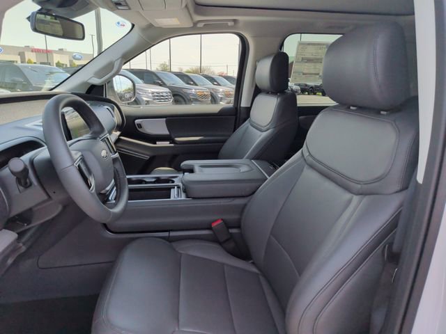 New 2026 Ford Expedition Active AWD/4WD image 18