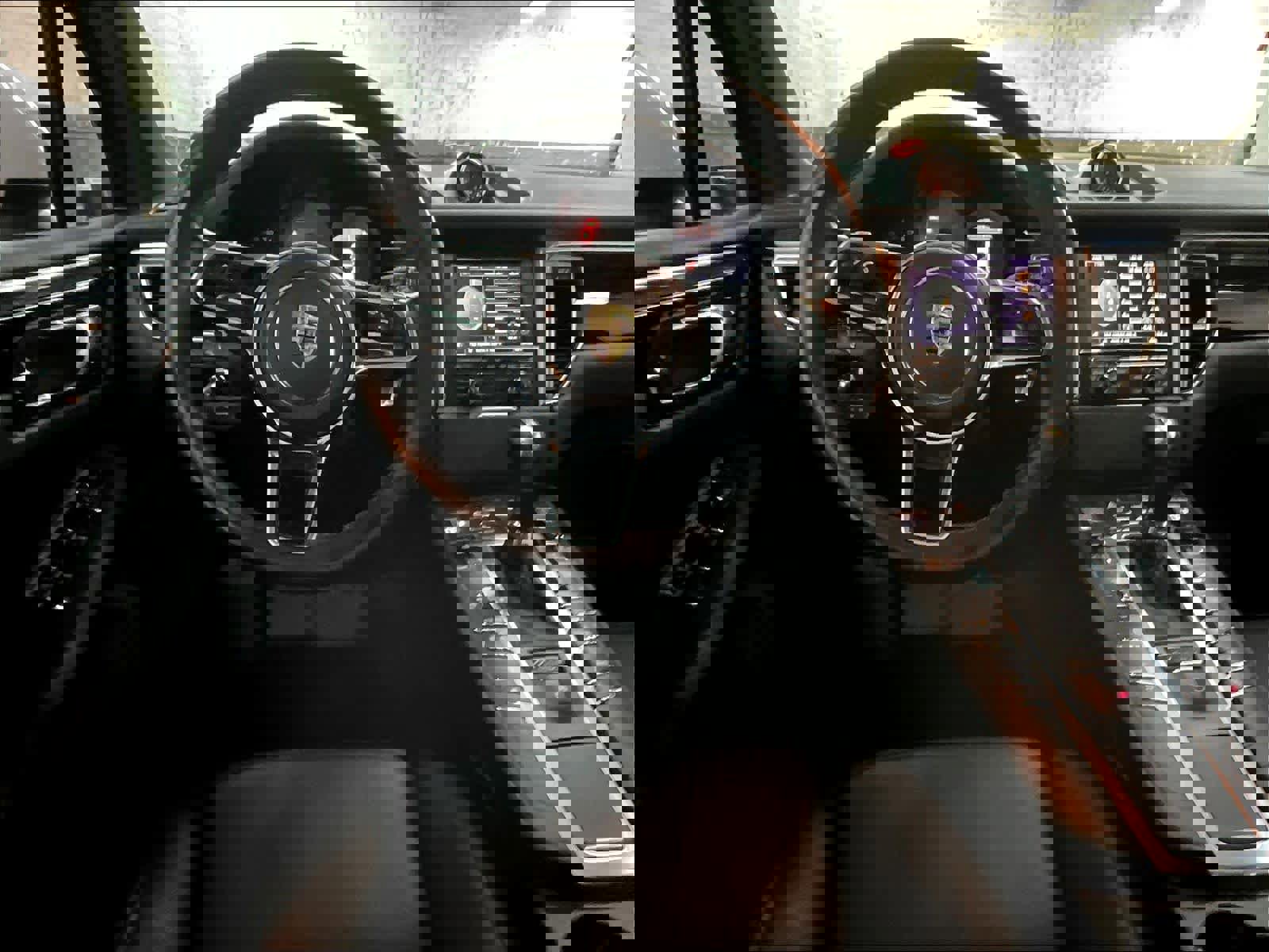 Used 2016 Porsche Macan S image 7