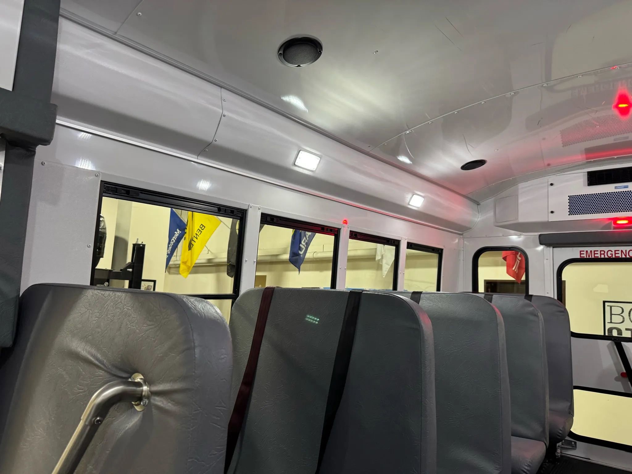 Used 2019 Chevrolet Express 3500 w/ School Bus Package image 45