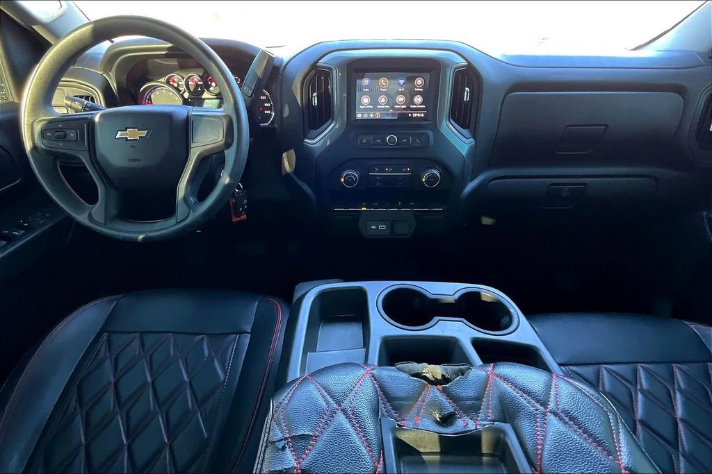 Used 2022 Chevrolet Silverado 1500 Custom image 18
