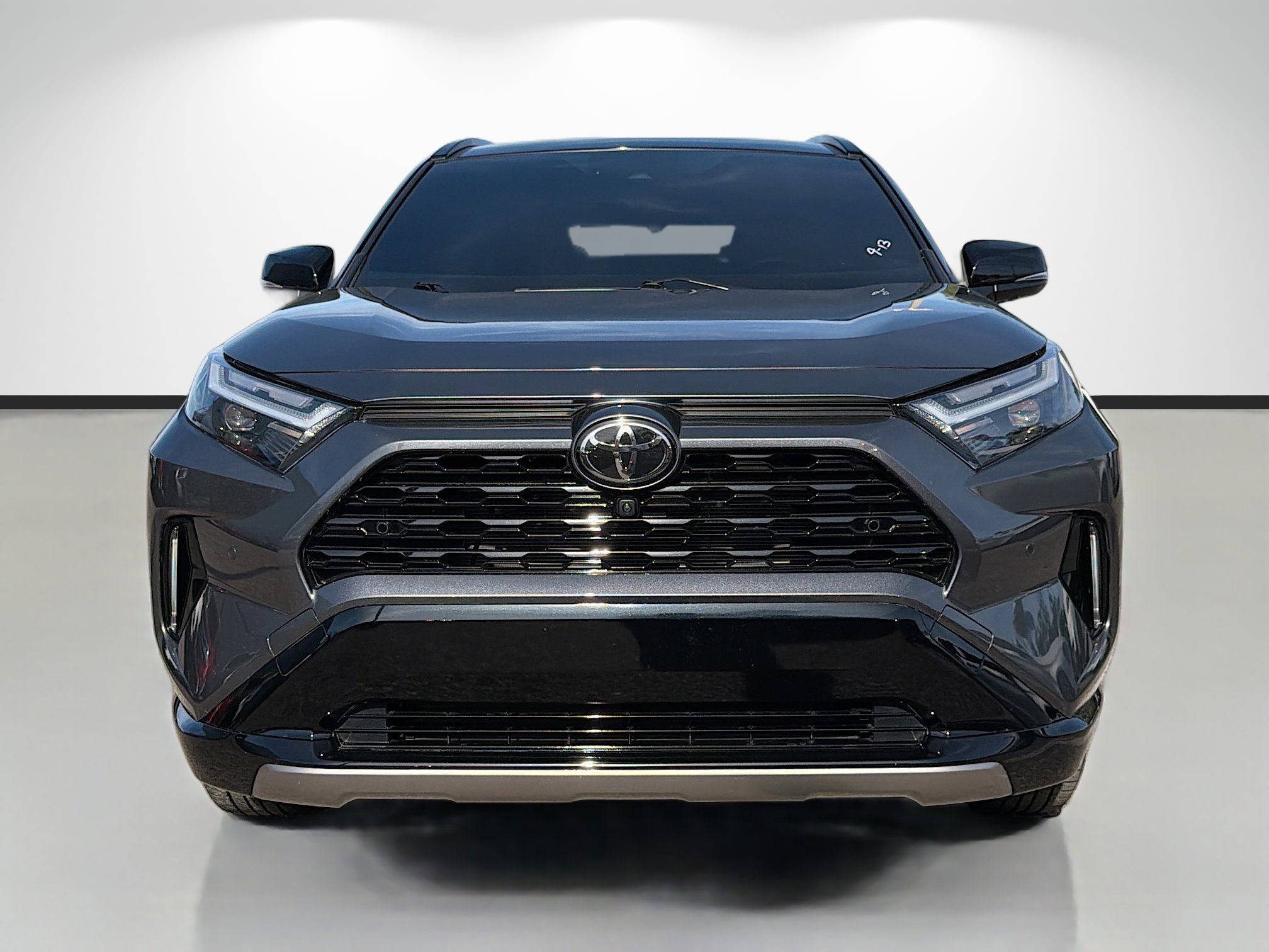 Used 2025 Toyota RAV4 XSE w/ Advanced Technology Package image 8