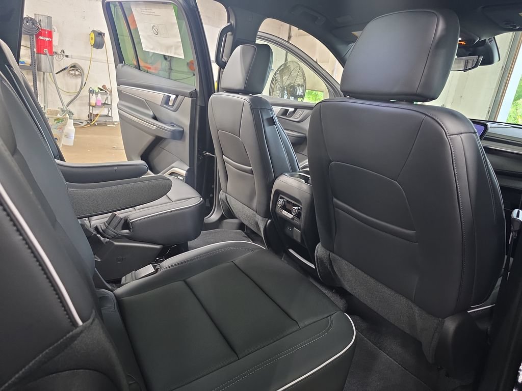 New 2027 Buick Enclave Preferred w/ Power Package FWD image 11