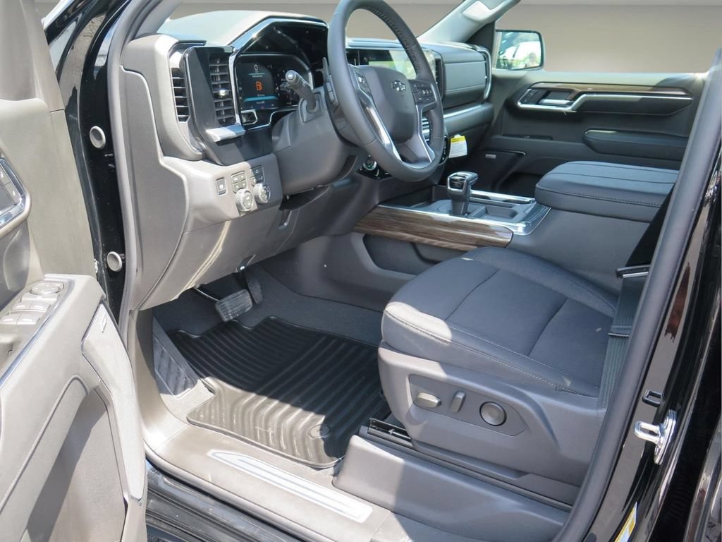 New 2026 Chevrolet Silverado 1500 RST w/ All Star Edition Plus AWD/4WD image 10