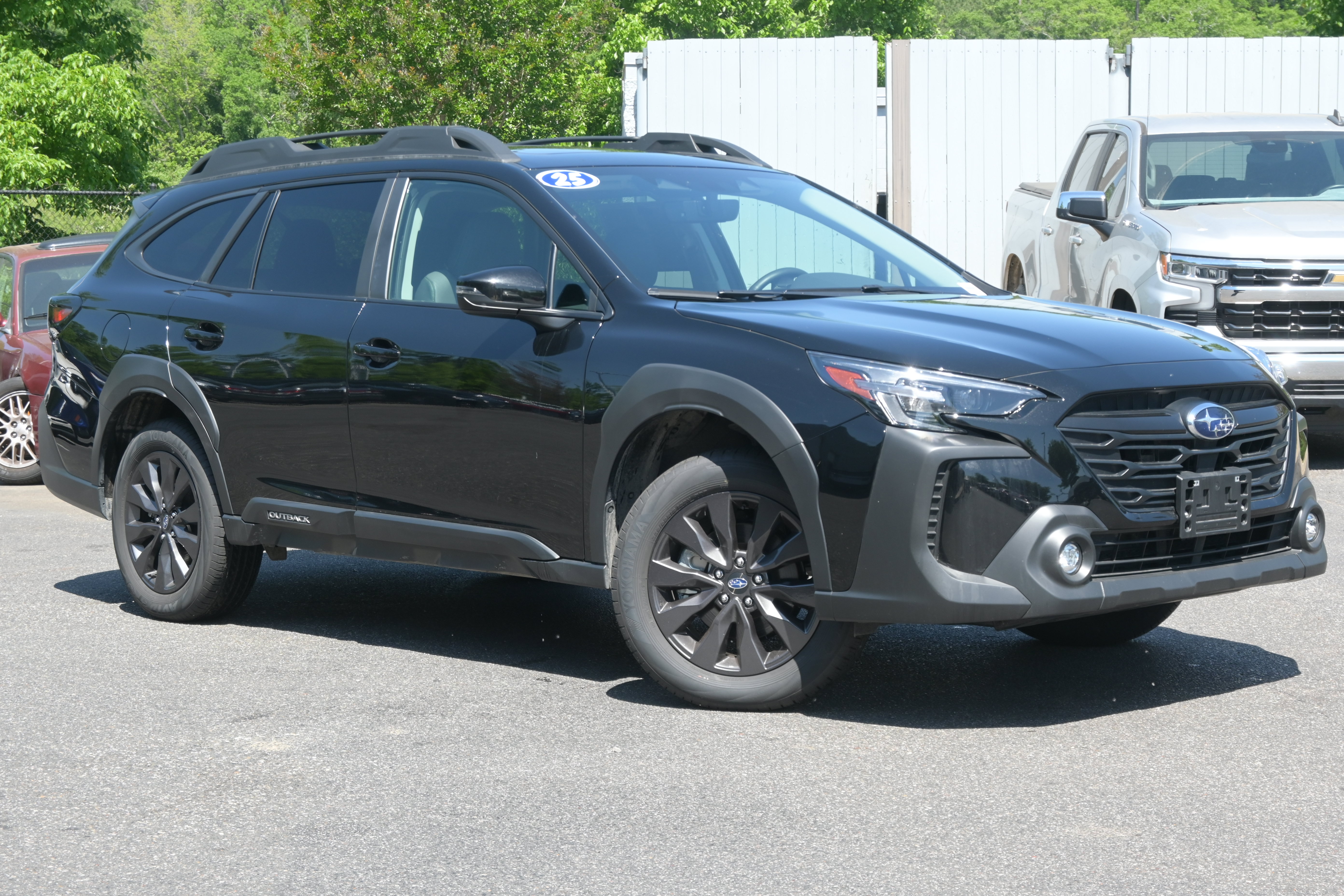 Certified 2025 Subaru Outback Onyx Edition AWD/4WD image 2