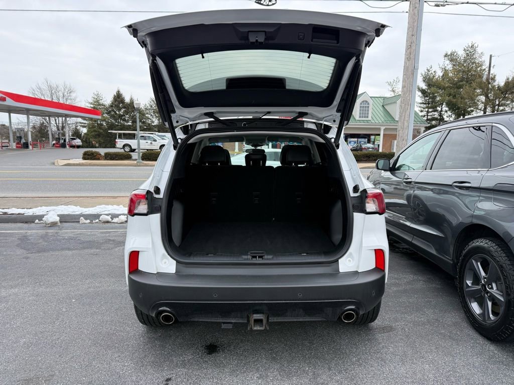 Used 2022 Ford Escape SEL w/ SEL Stealth AWD Package image 26