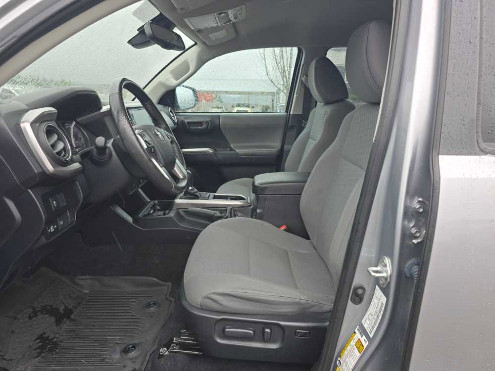 Used 2021 Toyota Tacoma SR5 image 9