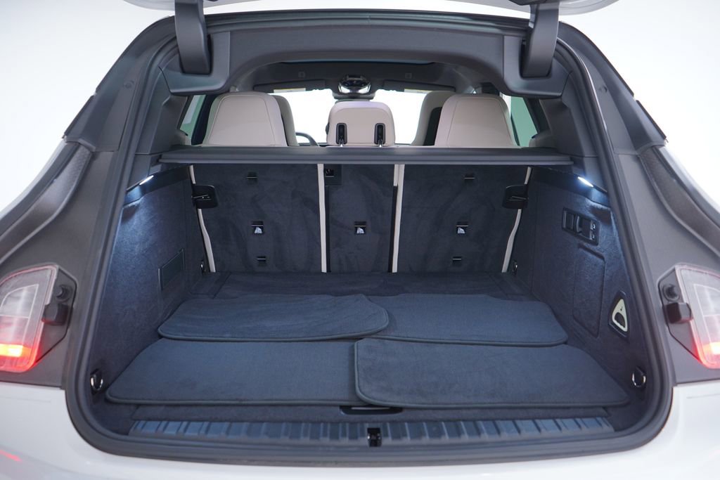 Used 2026 BMW iX xDrive60 image 21