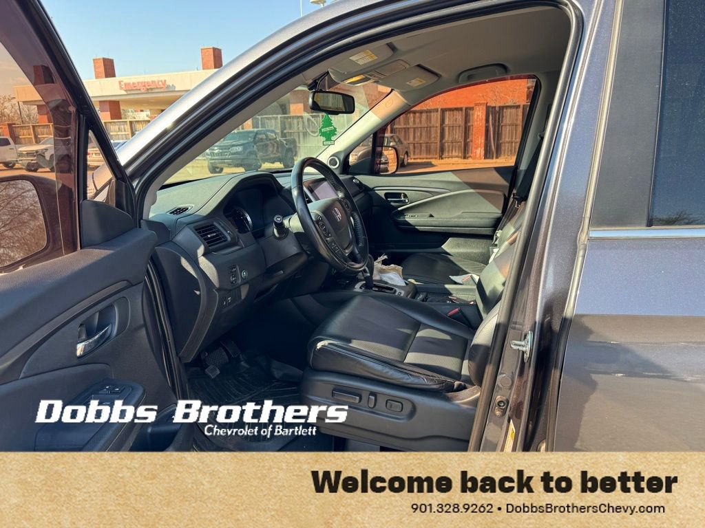 Used 2017 Honda Ridgeline RTL-T image 9