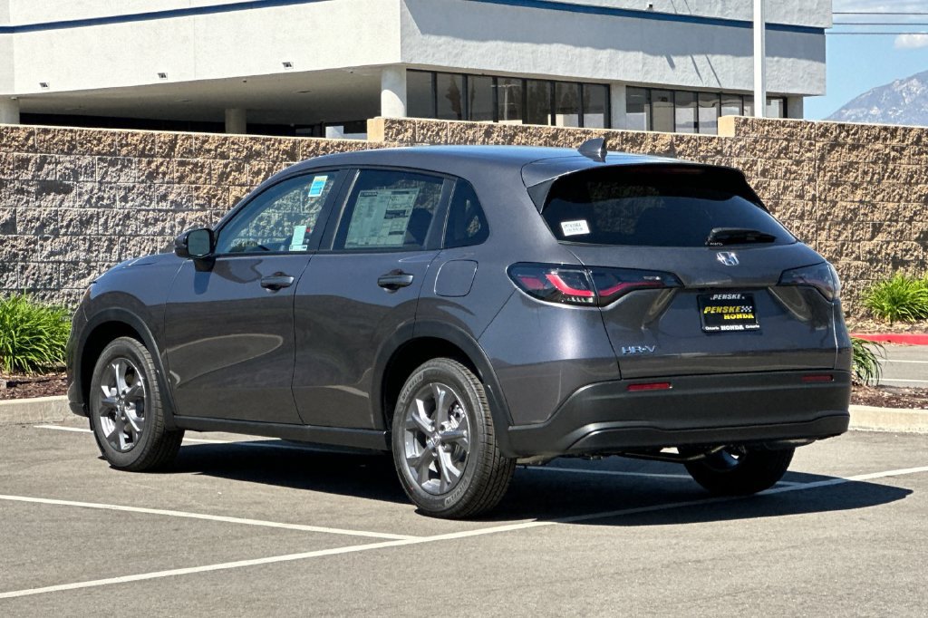 New 2027 Honda HR-V LX image 6