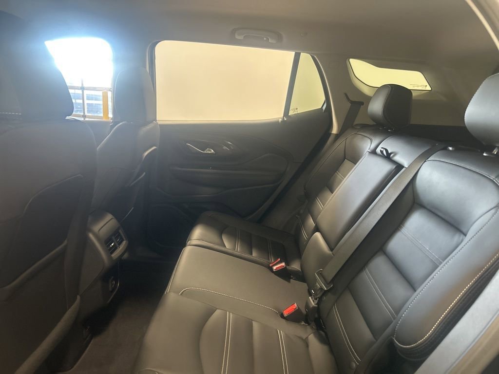 Used 2023 GMC Terrain Denali image 12