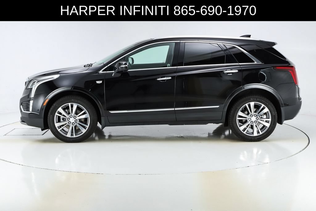 Used 2025 Cadillac XT5 Premium Luxury w/ Technology Package FWD image 2