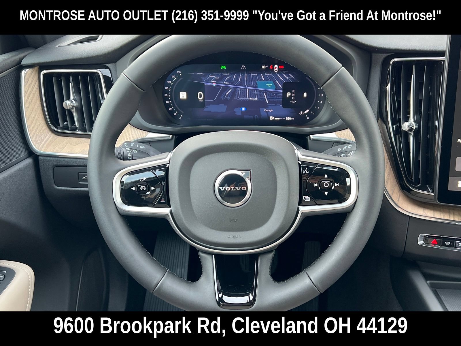 New 2026 Volvo XC60 B5 Plus w/ Protection Package Premier AWD/4WD image 27