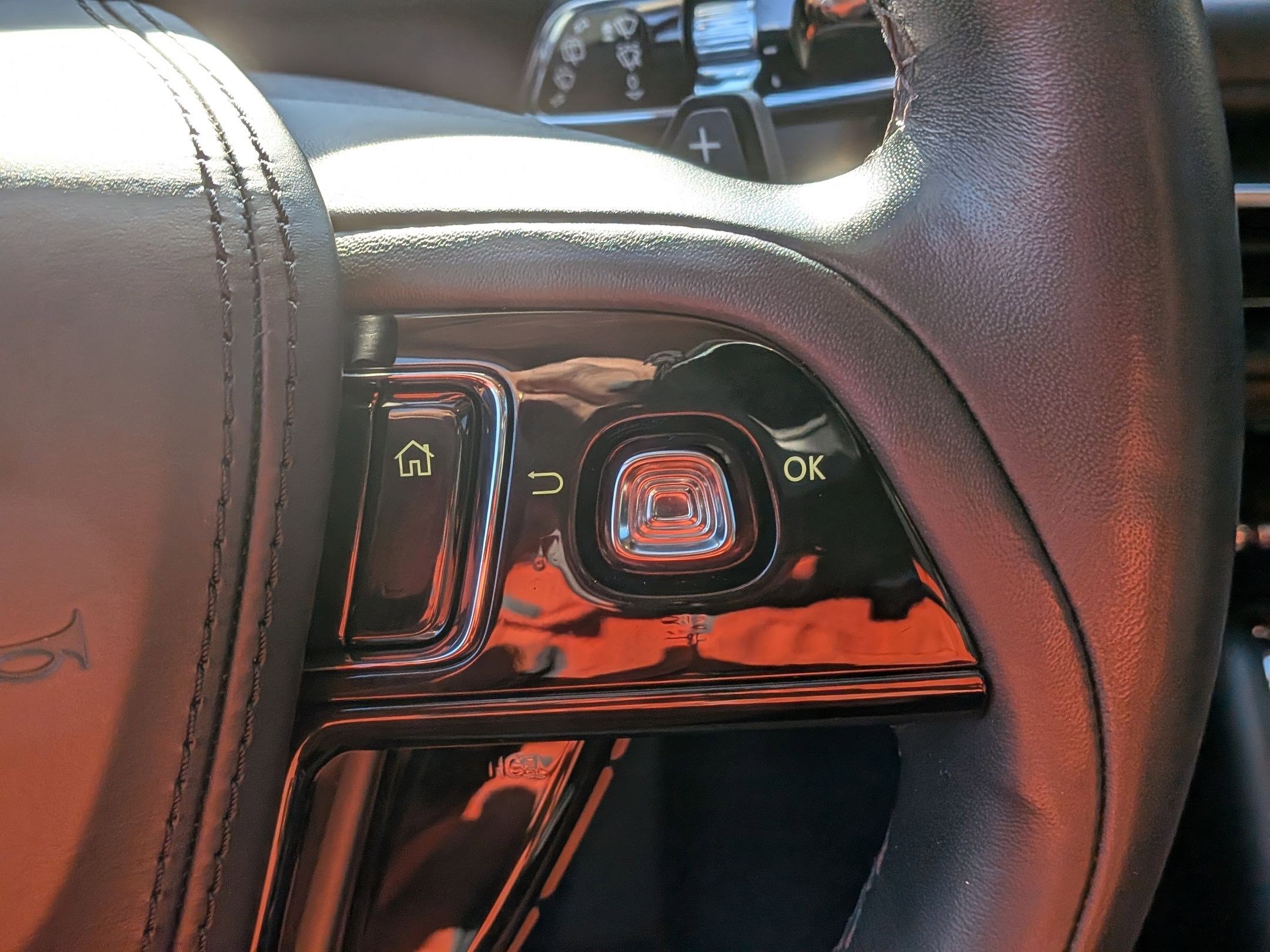 Used 2021 Lincoln Aviator Reserve w/ Equipment Group 208A image 17