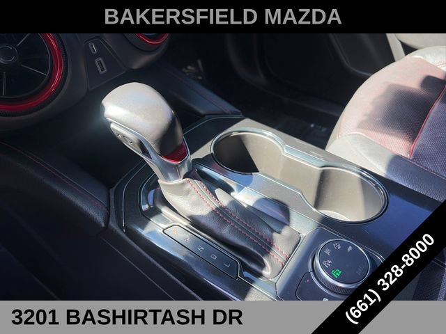 Used 2019 Chevrolet Blazer RS w/ Sun and Wheels Package AWD/4WD image 17