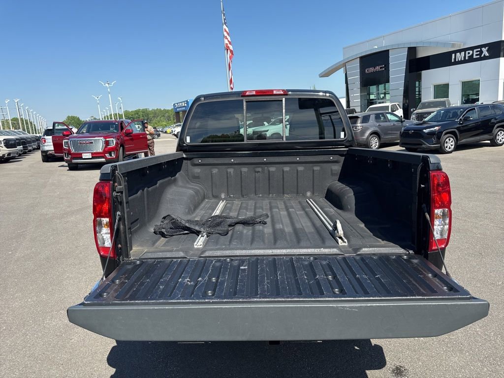 Used 2016 Nissan Frontier SV w/ SV Value Truck Package AWD/4WD image 25