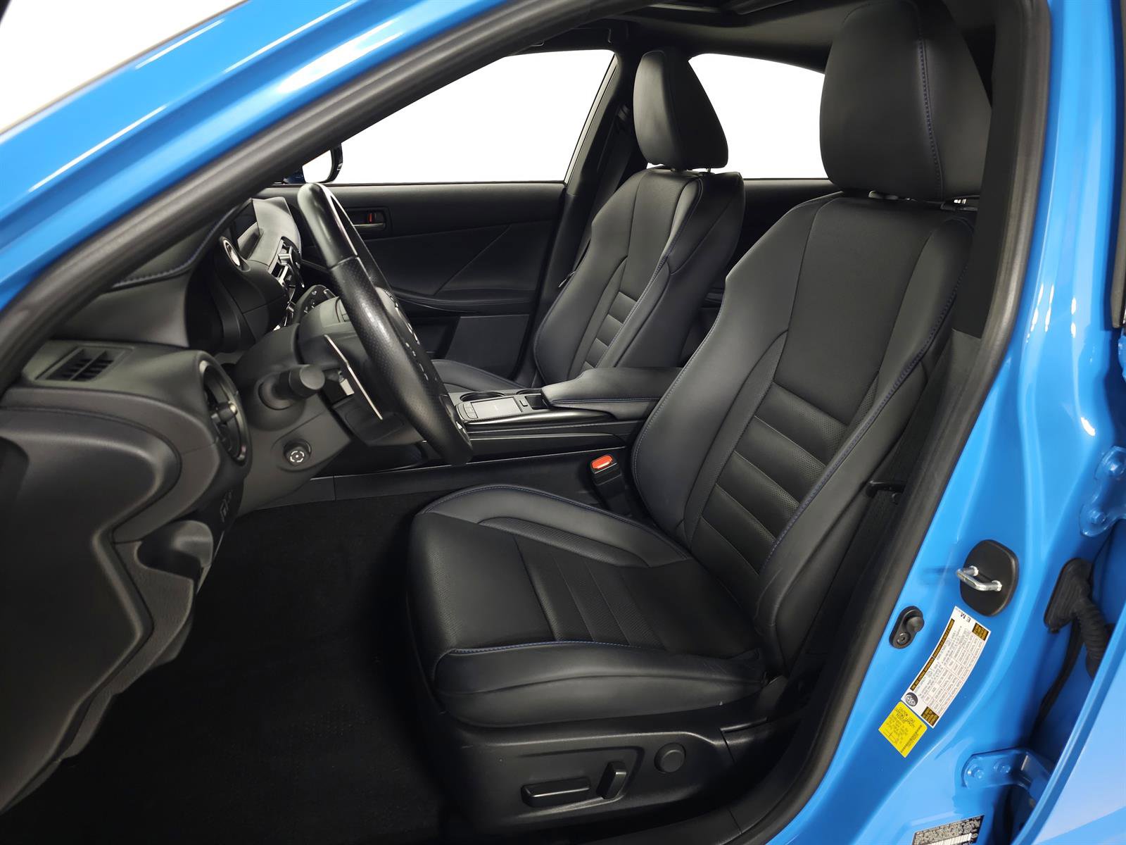 Used 2024 Lexus IS 500 w/ Special Appearance Package RWD image 16