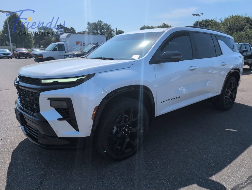 Certified 2024 Chevrolet Traverse RS AWD/4WD image 2