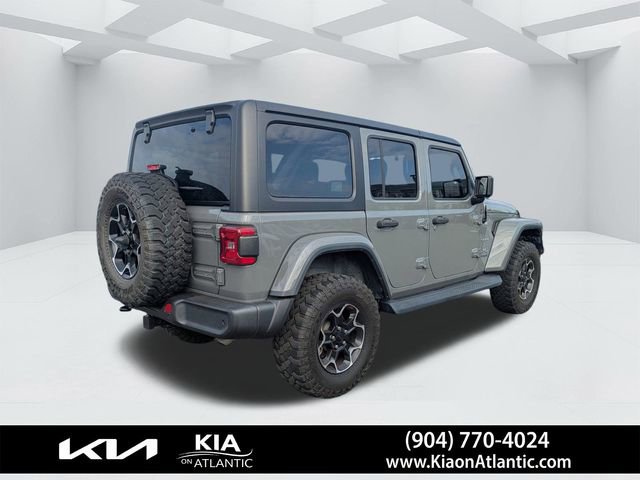 Used 2021 Jeep Wrangler Unlimited Sahara AWD/4WD image 3