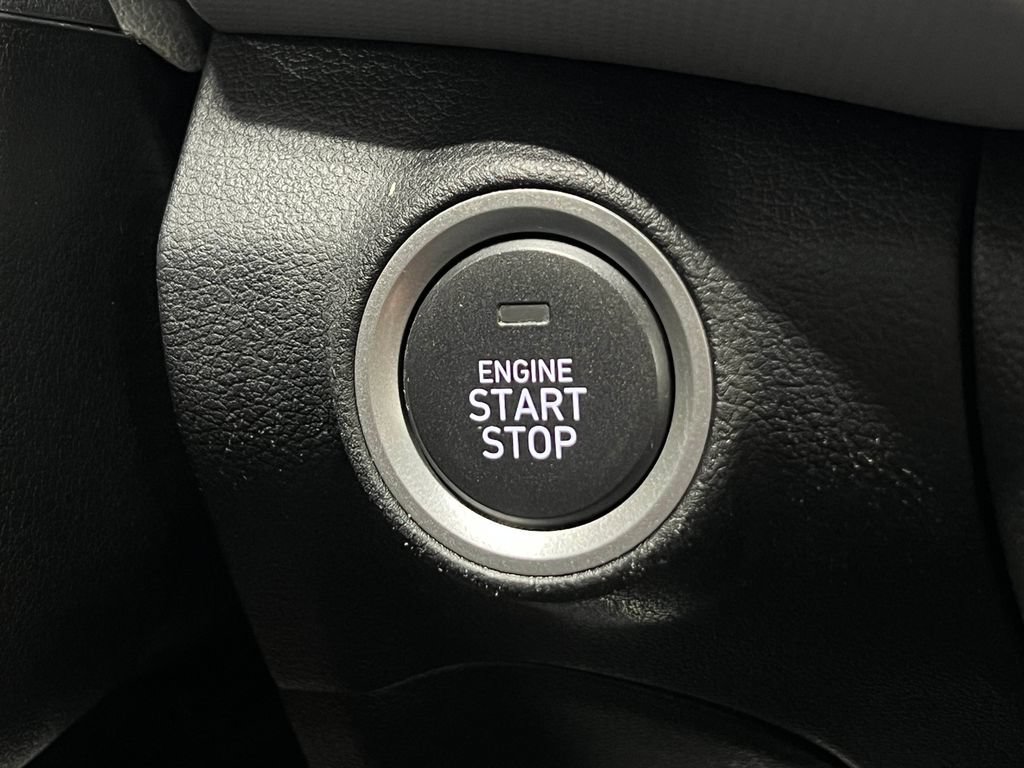 Used 2018 Hyundai Kona SEL FWD image 20
