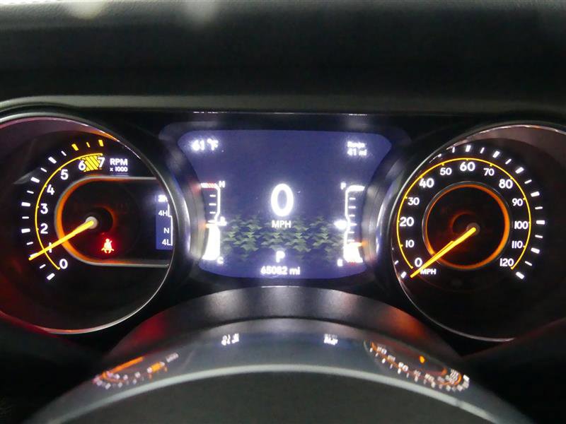 Used 2020 Jeep Wrangler Unlimited Sahara image 29