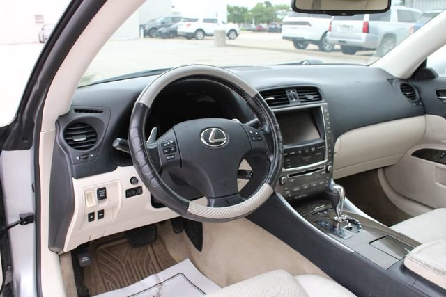 Used 2010 Lexus IS 350C RWD image 2