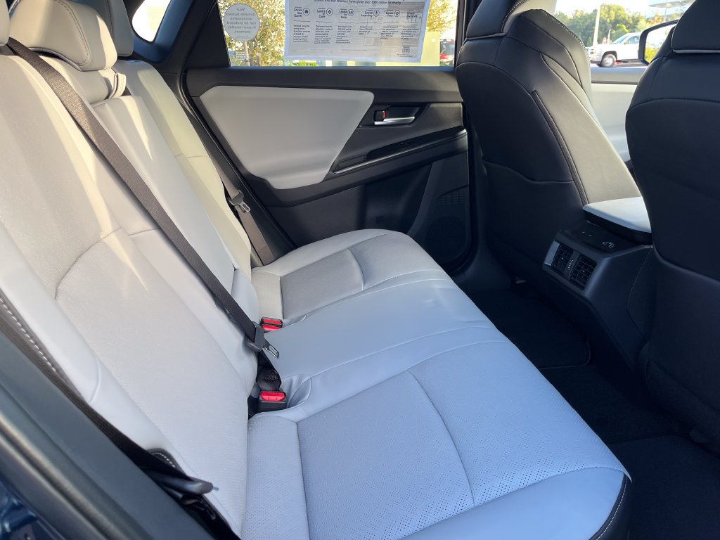 New 2026 Subaru Solterra AWD/4WD image 15