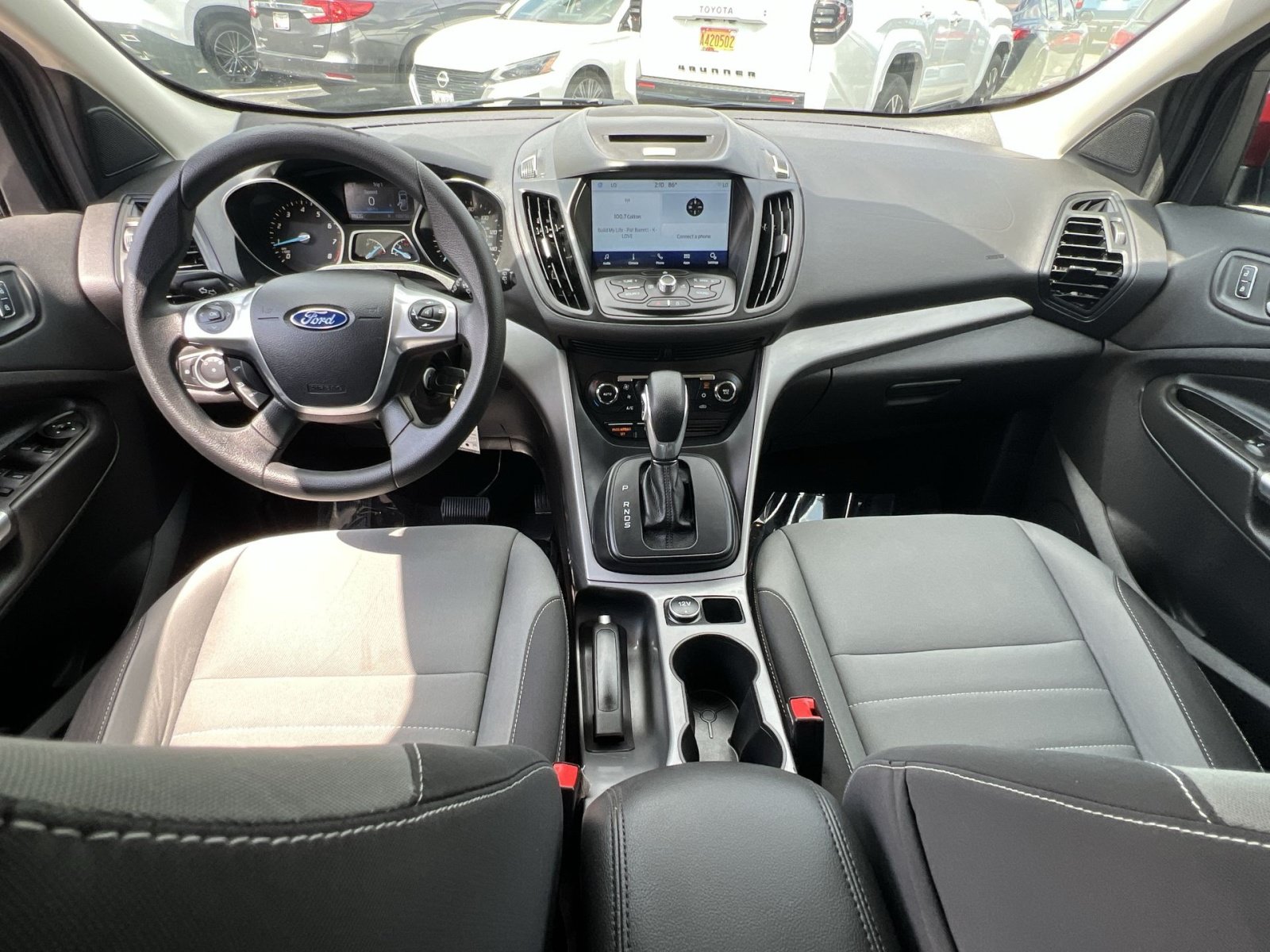Used 2016 Ford Escape SE w/ Equipment Group 201A FWD image 22