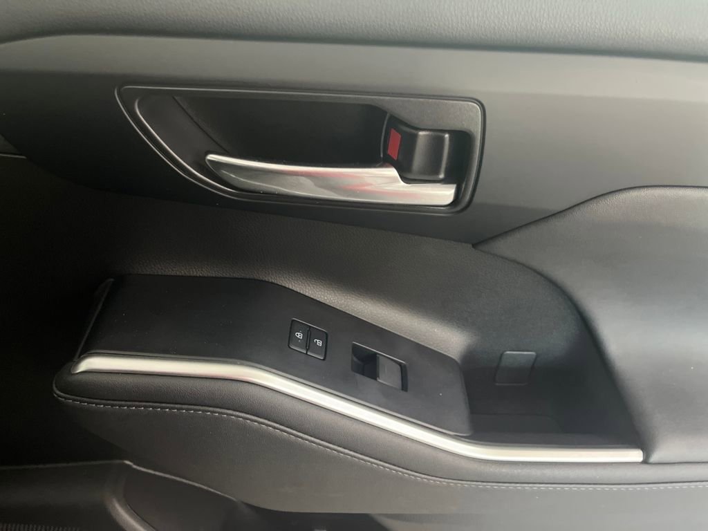 Used 2023 Toyota Highlander XSE image 58