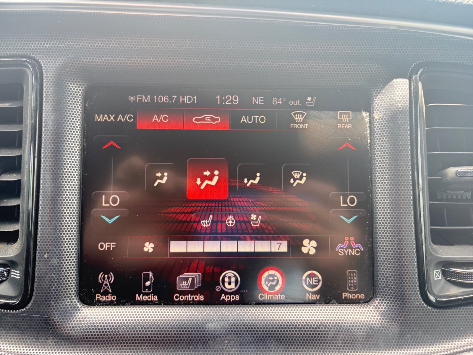 Used 2015 Dodge Challenger R/T Plus RWD image 17