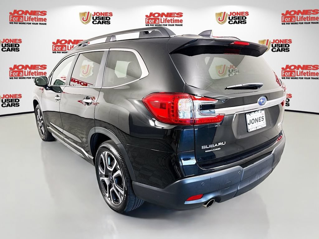 Used 2024 Subaru Ascent Touring AWD/4WD image 2