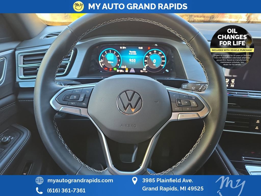 Used 2024 Volkswagen Atlas Cross Sport SE image 14