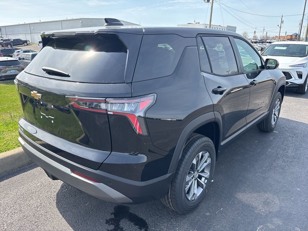 New 2026 Chevrolet Equinox LT image 3