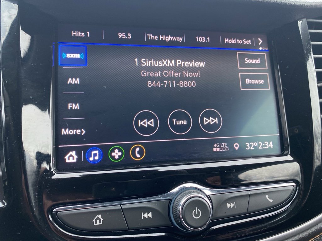 Certified 2022 Chevrolet Trax LT w/ Driver Confidence Package image 34