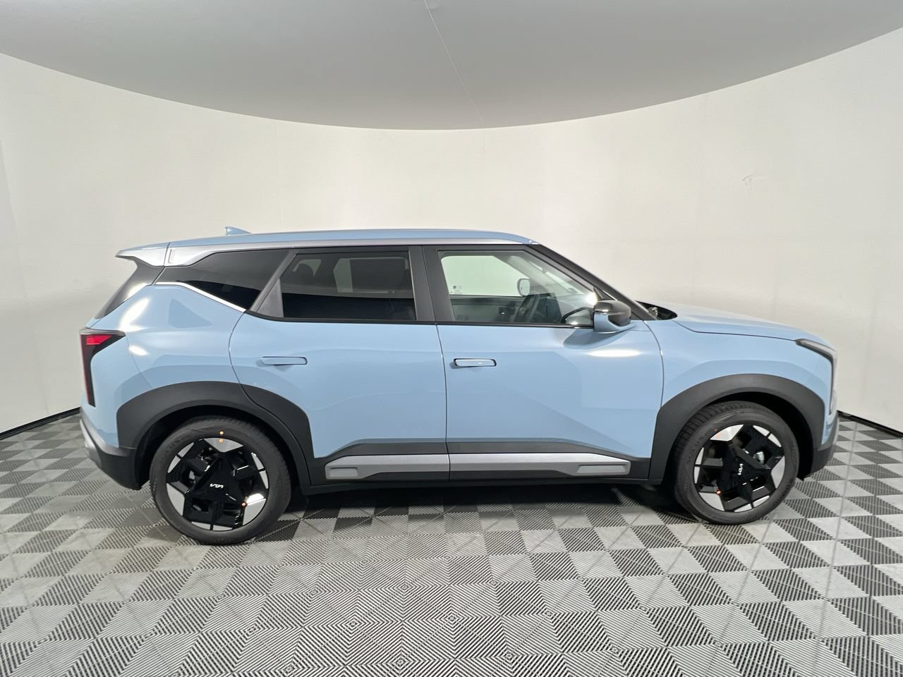 New 2027 Kia Seltos S FWD image 2