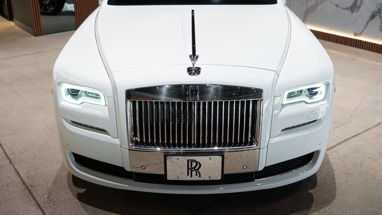 Used 2017 Rolls-Royce Ghost image 5