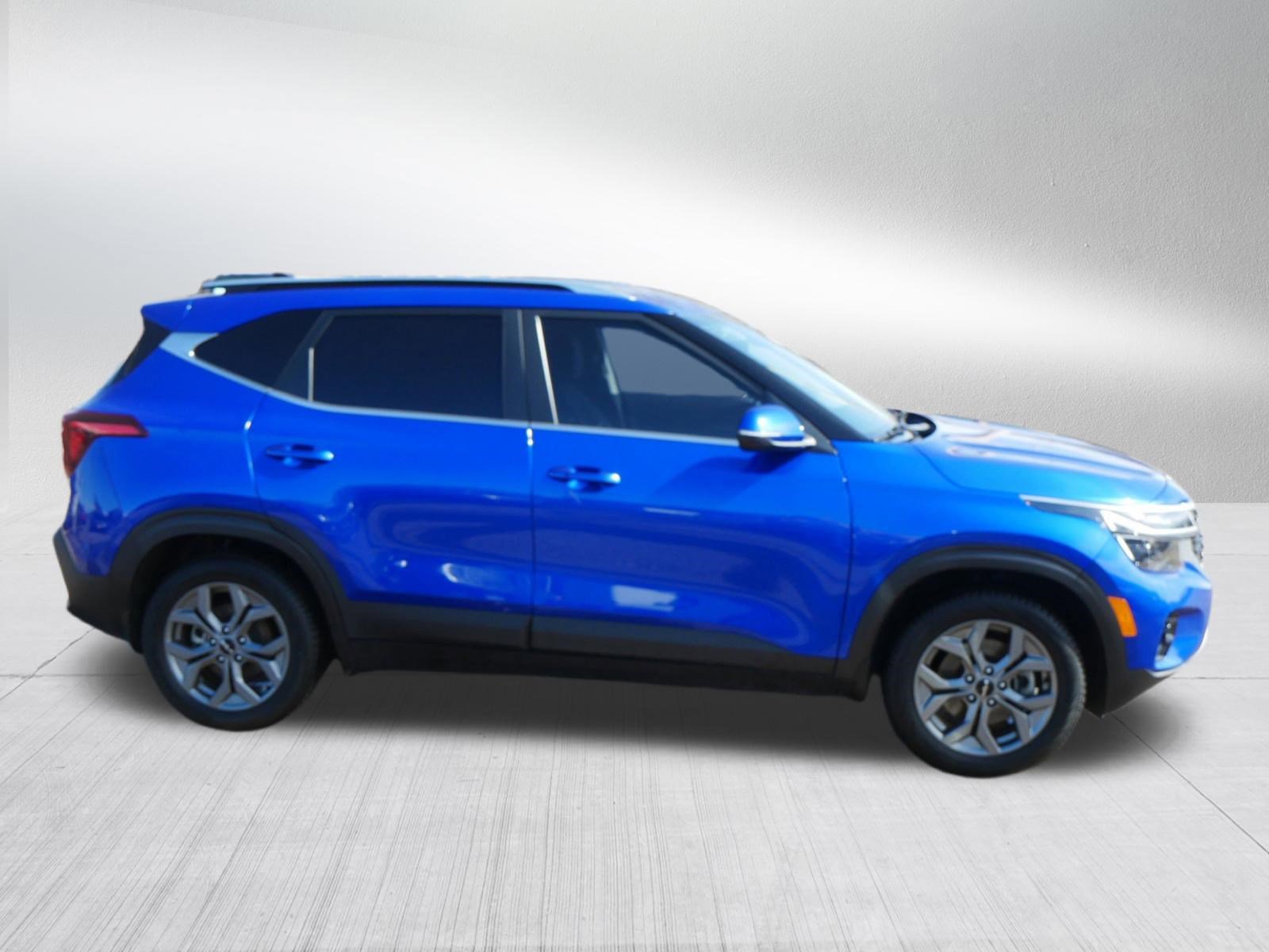 Used 2024 Kia Seltos S image 8