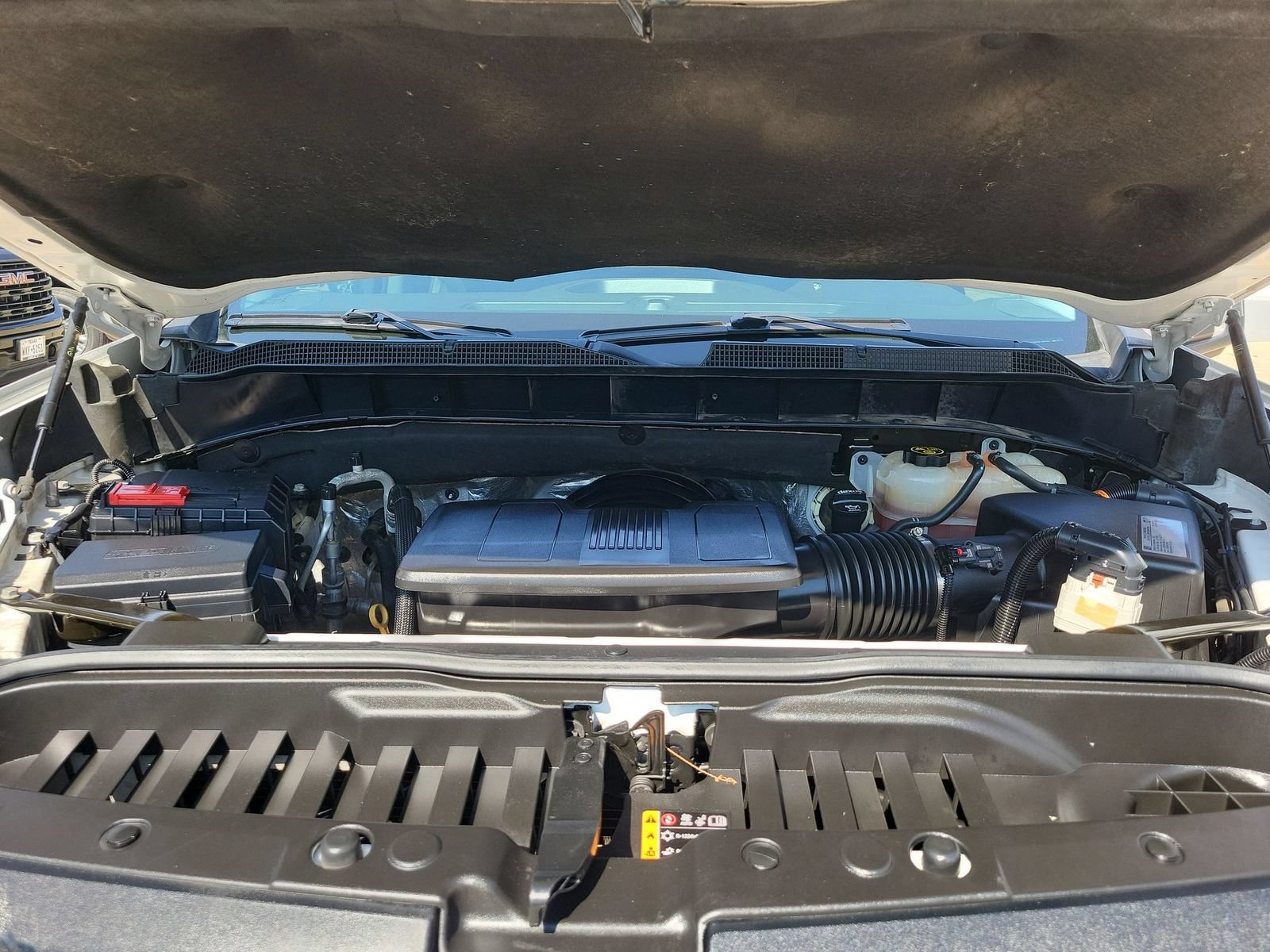 Used 2020 Chevrolet Silverado 1500 LTZ AWD/4WD image 30