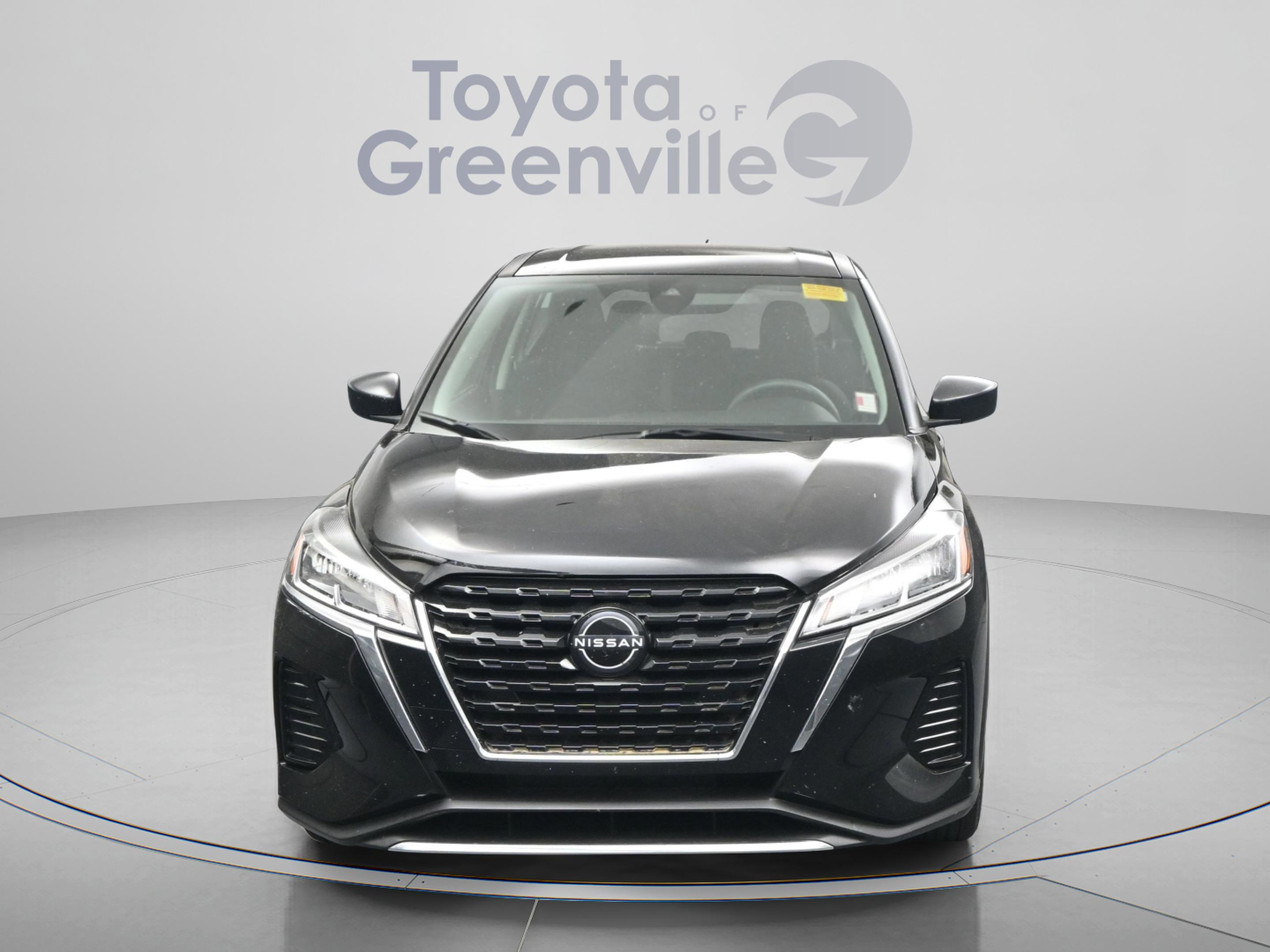 Used 2022 Nissan Kicks S image 20